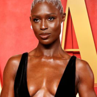 The Products Behind Jodie Turner Smith's Oscar Night Glow